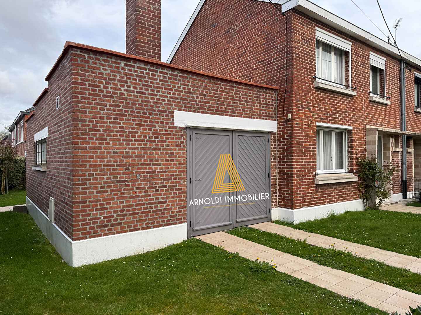 Agence immobilière de 
 AGENCE ARNOLDI IMMOBILIER Valenciennes - AGENCE ARNOLDI IMMOBILIER 
