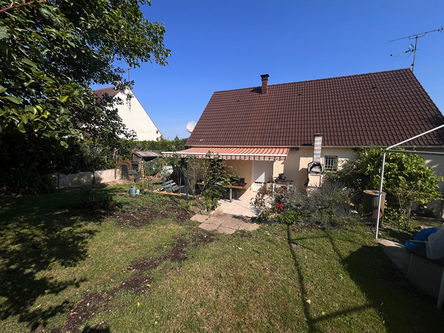 Maison Fublaines 4 pièces 90 m2, 3 chambres sous sol total jardin