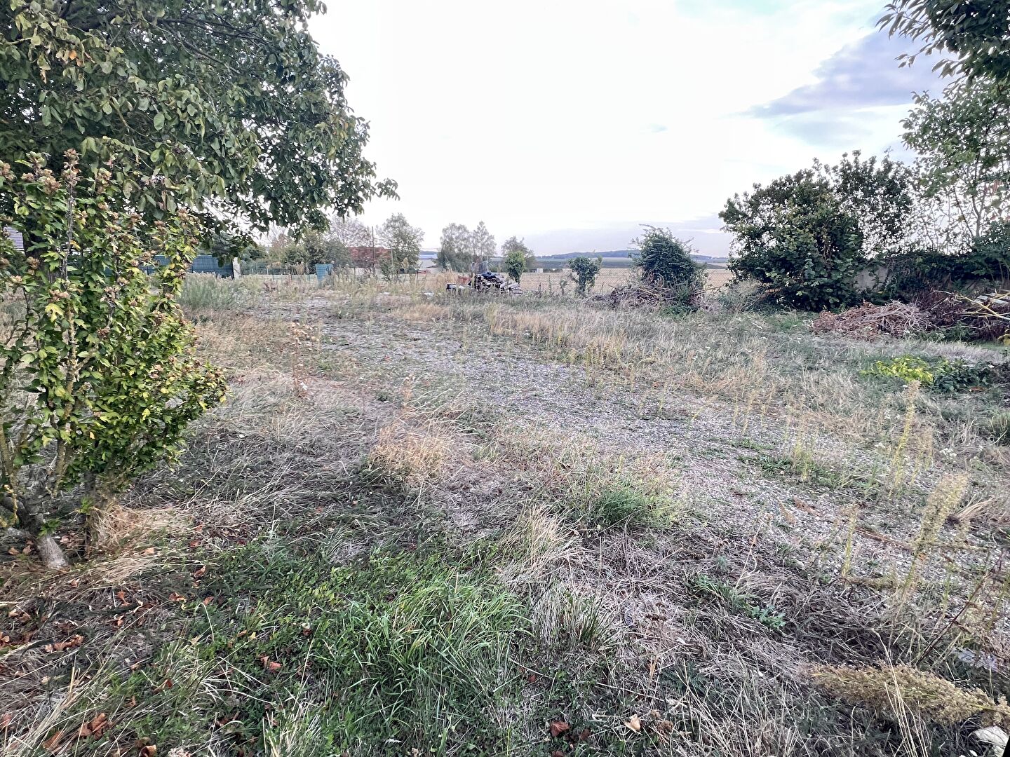 TERRAIN A BATIR 402m²