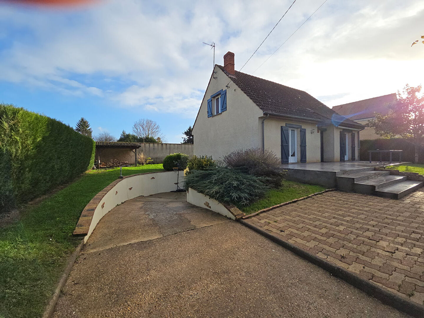 Photo PROCHE AUNEAU image 1/6