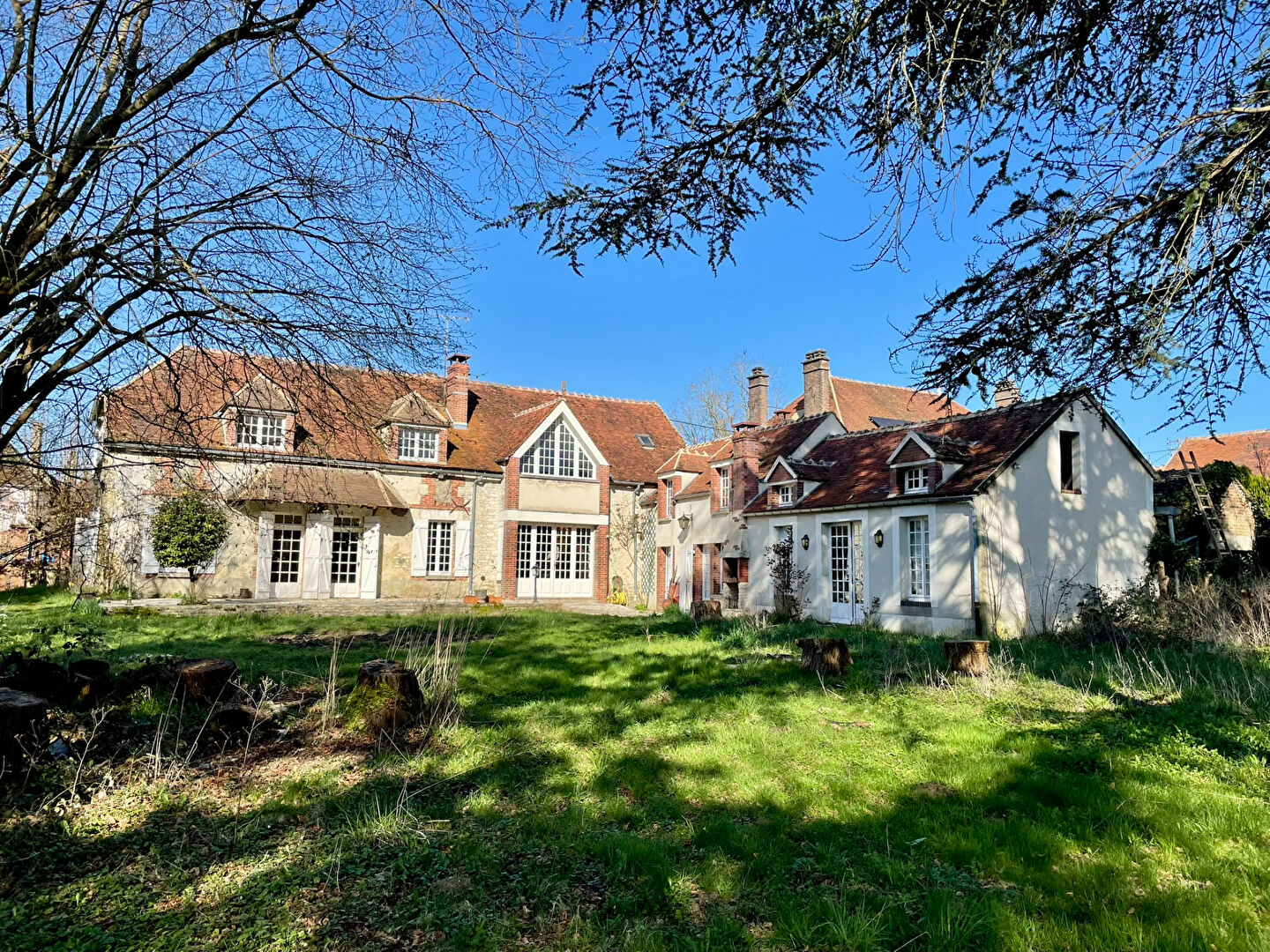 Agence immobilière de AGENCE CENTRALE SAINT FLORENTIN - AGENCE CENTRALE