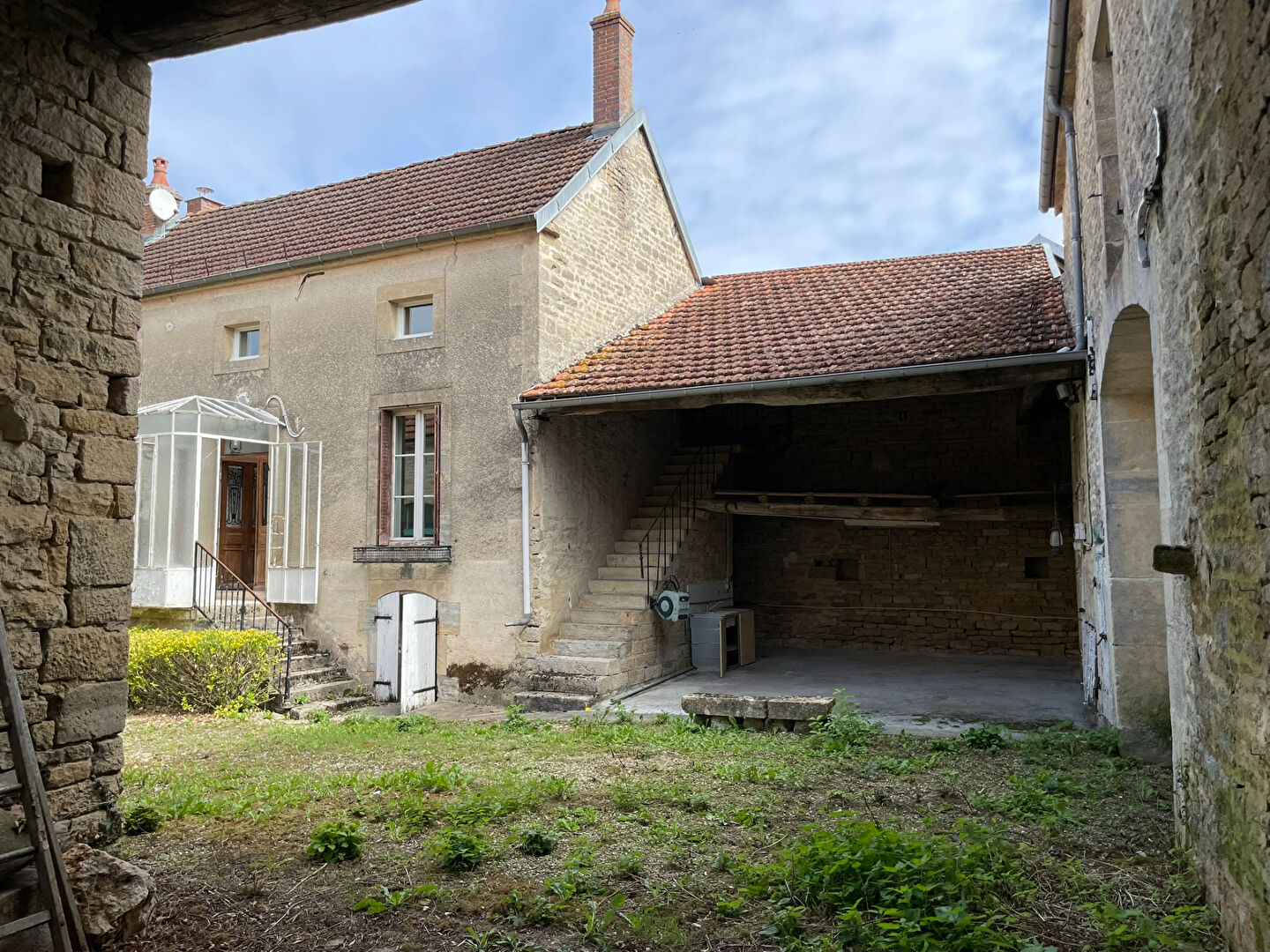 Agence immobilière de AGENCE CENTRALE SAINT FLORENTIN - AGENCE CENTRALE