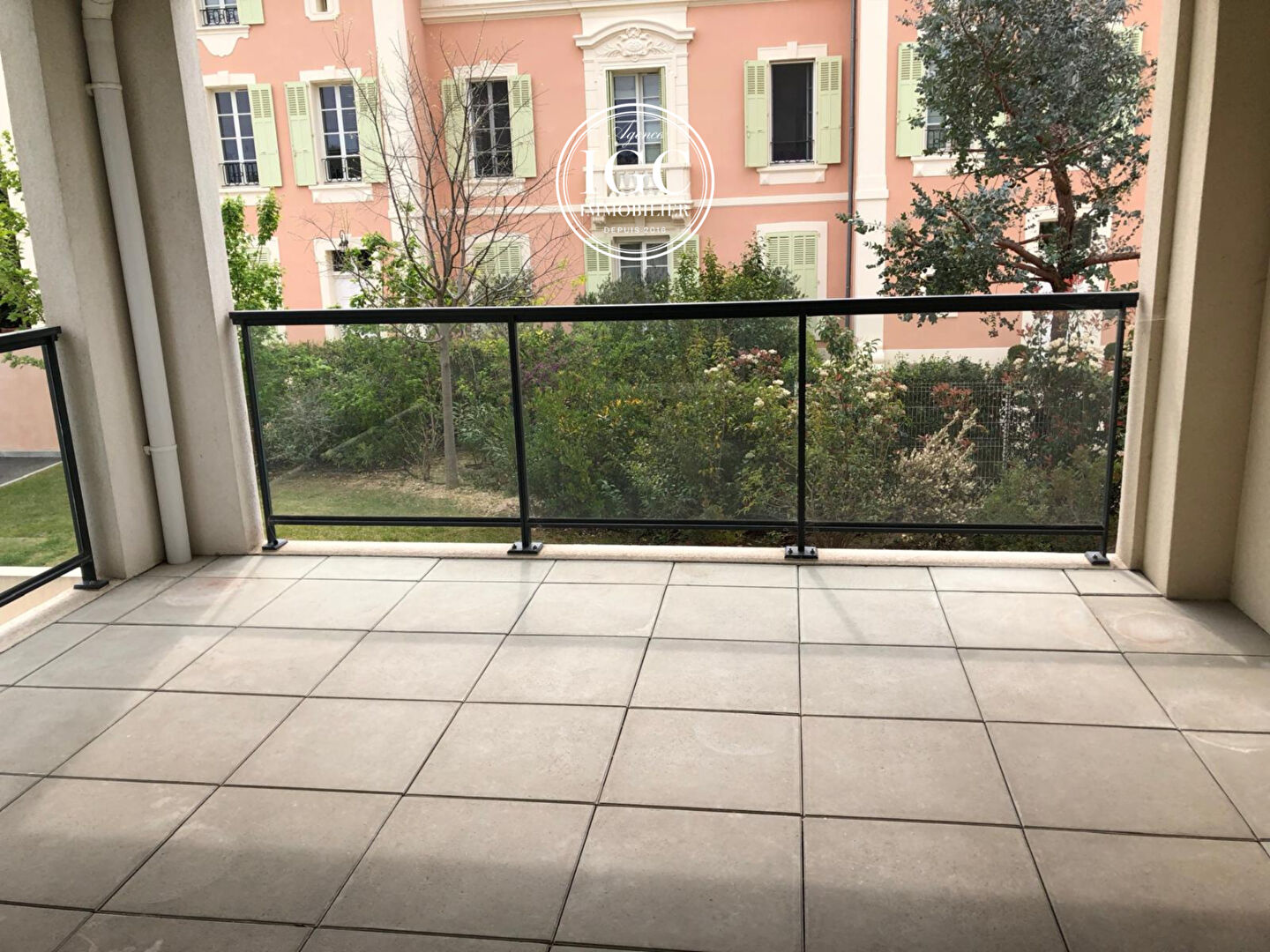 Agence immobilière de AGENCE CHATEAUNEUF IMMOBILIER GNI