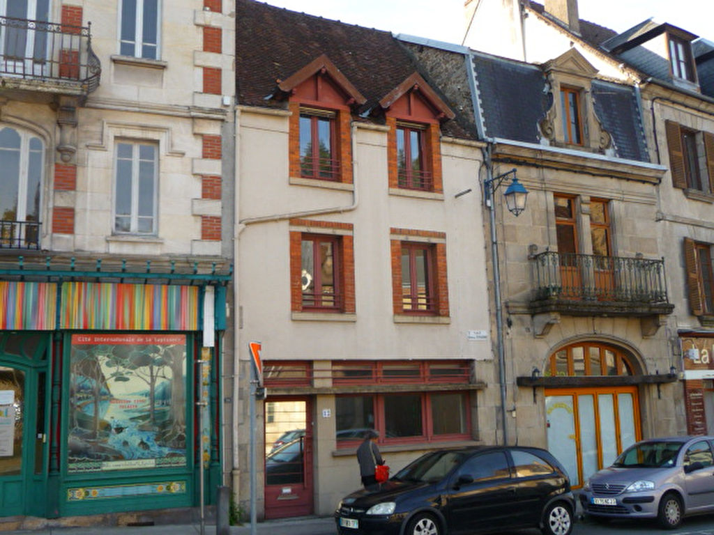 Vente Maison de 4 pièces 85 m² - AUBUSSON 23200 | AGENCE CREUSOISE - IMOGROUP photo1