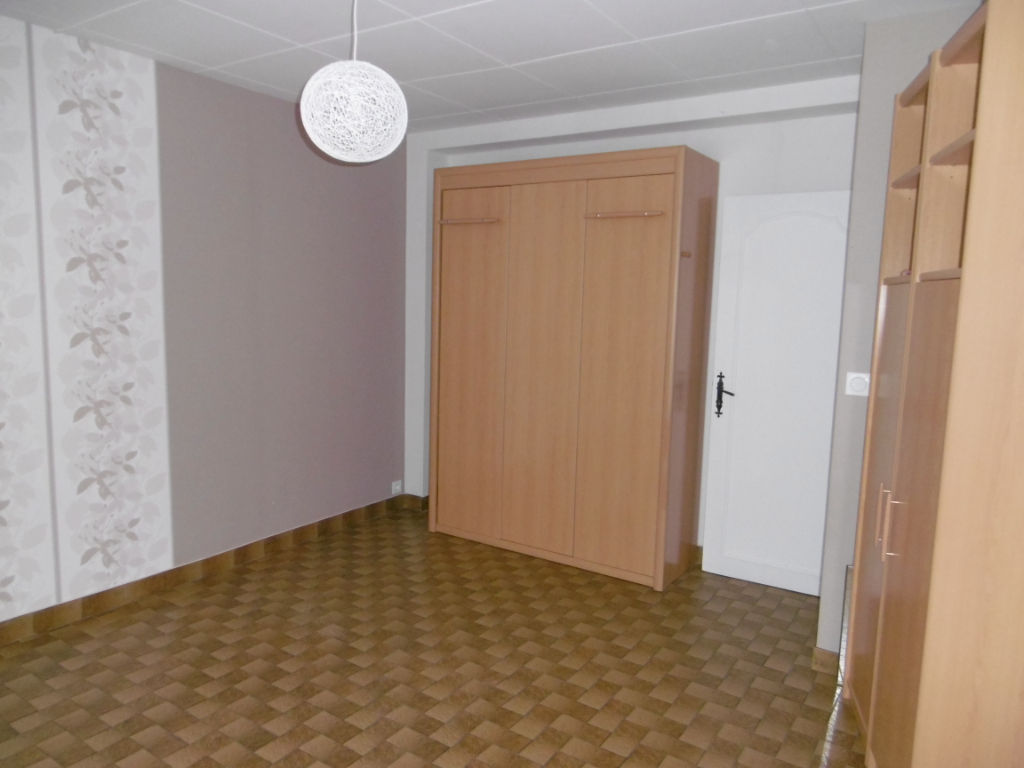 Vente Maison de 4 pièces 80 m² - LAVAVEIX LES MINES 23150 | AGENCE CREUSOISE - IMOGROUP photo6
