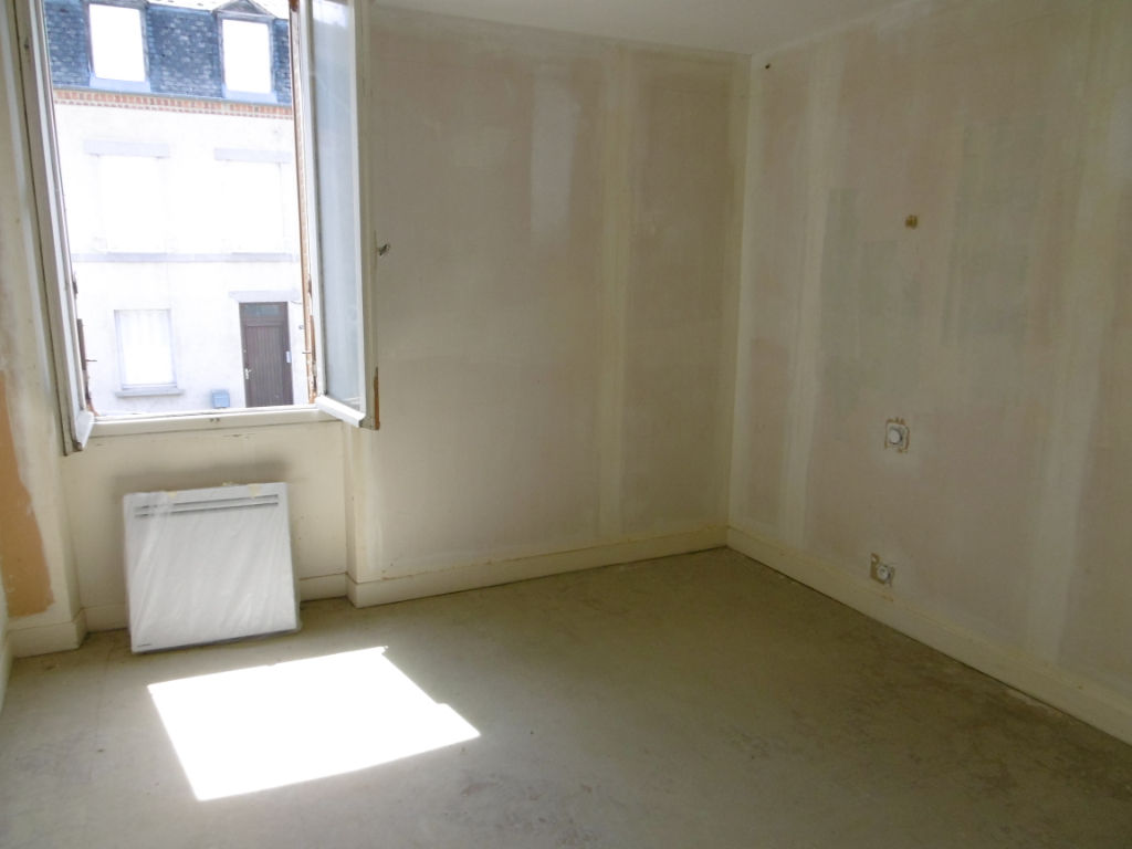 Vente Maison de 4 pièces 80 m² - LAVAVEIX LES MINES 23150 | AGENCE CREUSOISE - IMOGROUP photo10