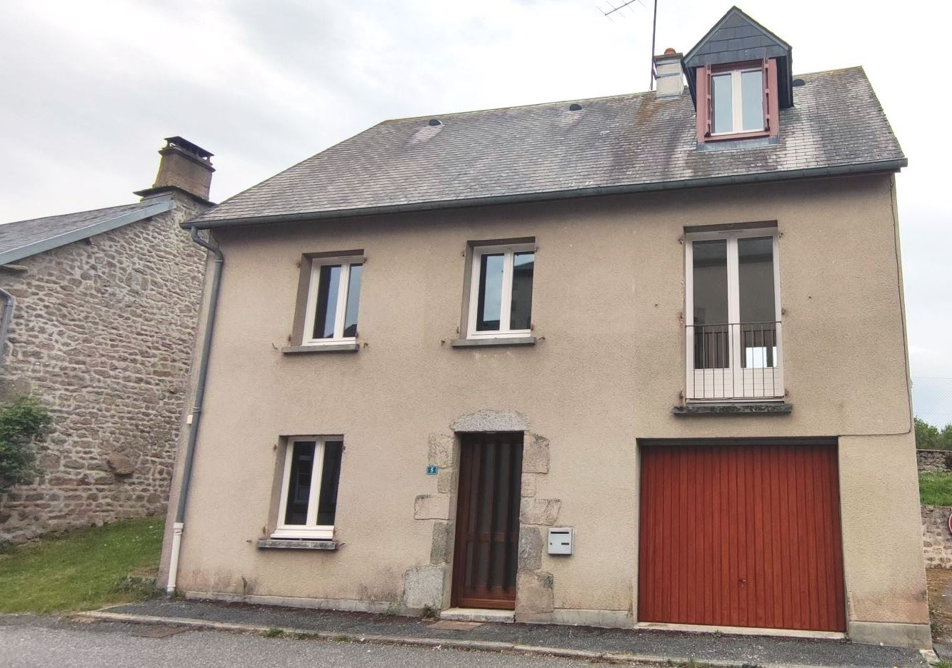 Maison  3 chambres , garage, 101 m2 habitable