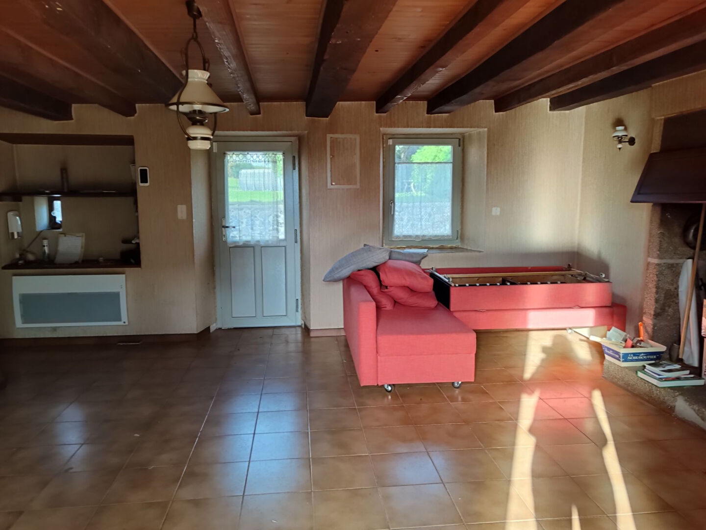 Photo MAISON EN PIERRES AVEC JARDIN ATTENANT ET DEPENDANCES image 2/6