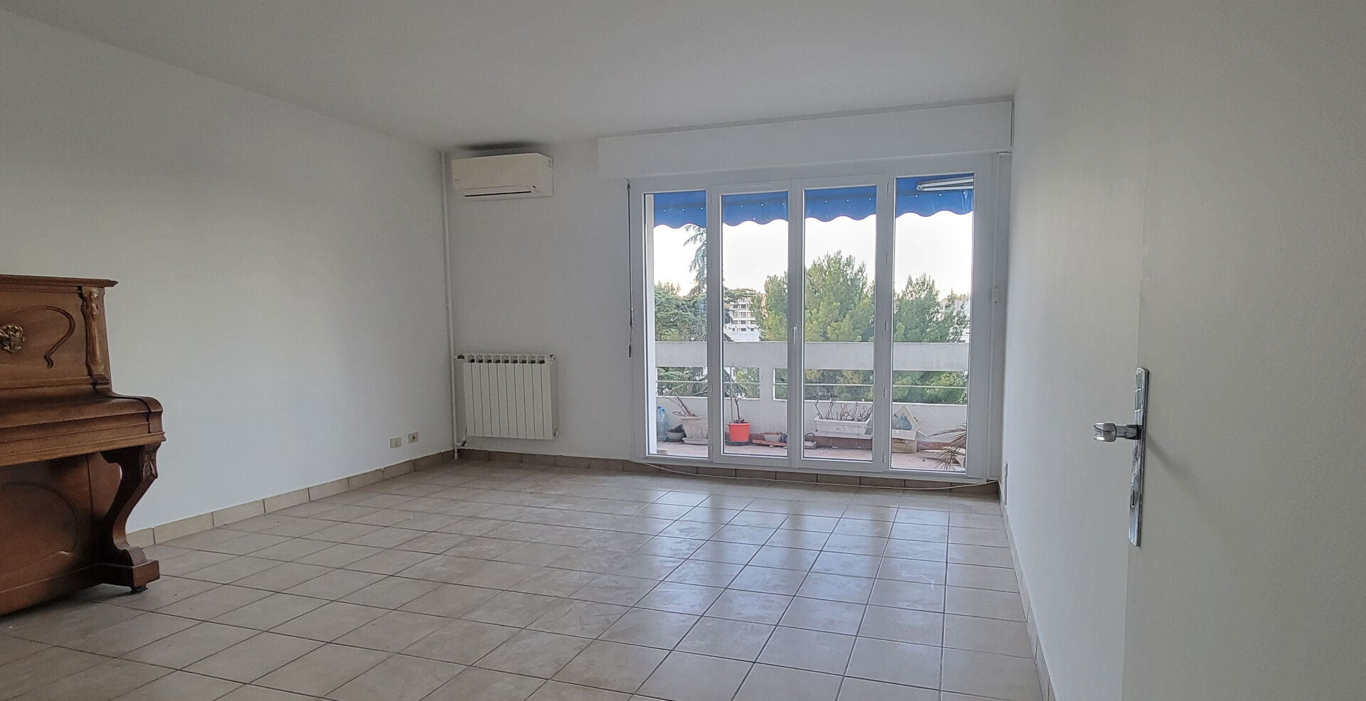 Agence immobilière de AGENCE DE LA COMEDIE