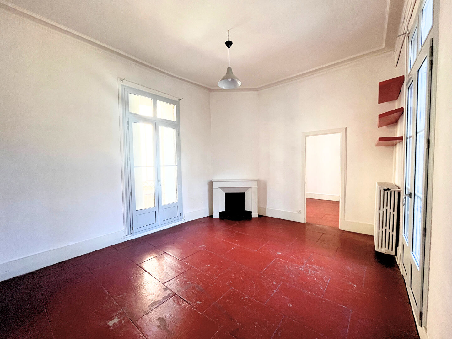 Agence immobilière de AGENCE DE LA COMEDIE