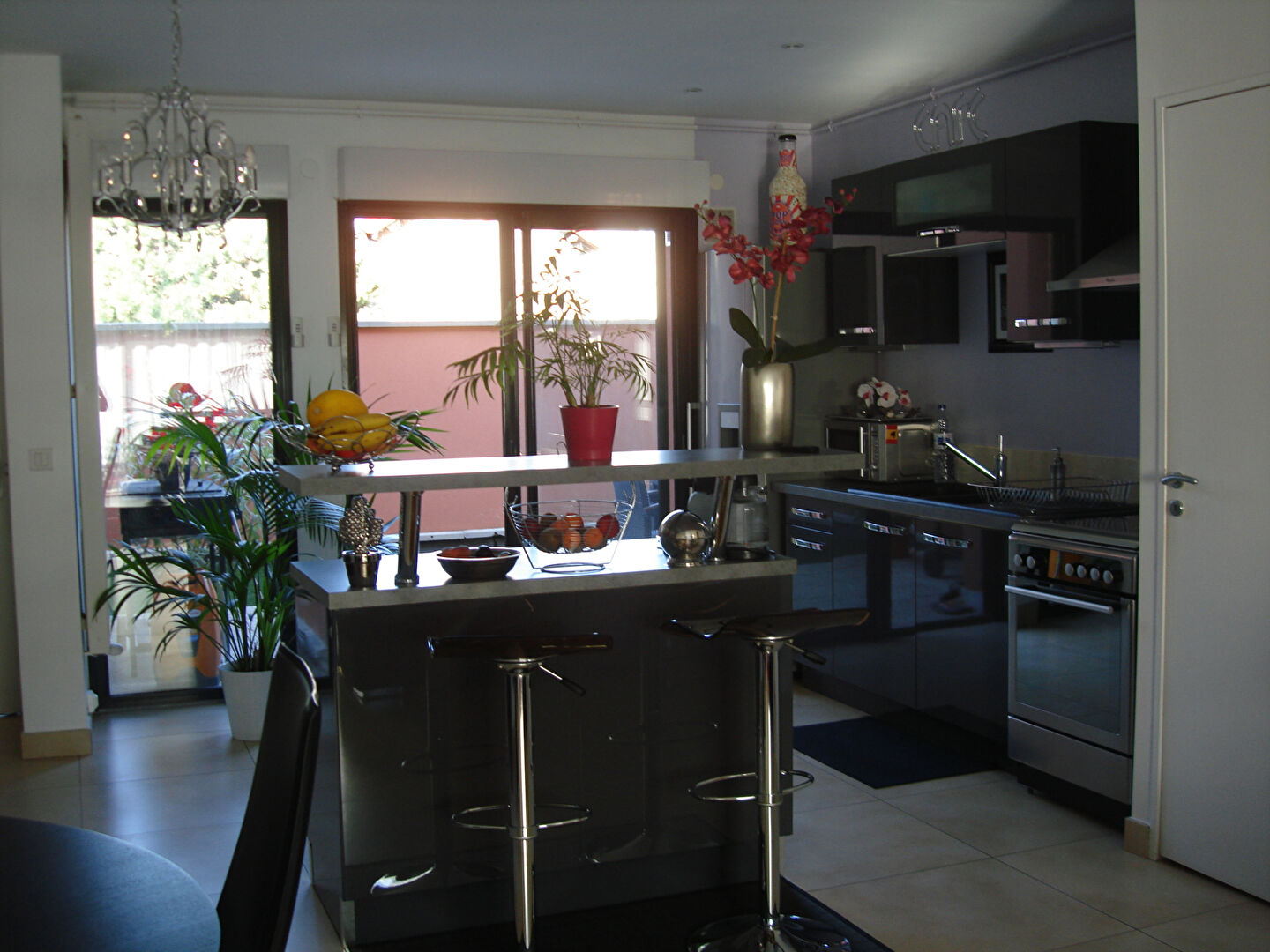 Photo A LOUER APPARTEMENT 3 PIECES PRINCIPALES 69,02m² - Gare RER A image 2/6