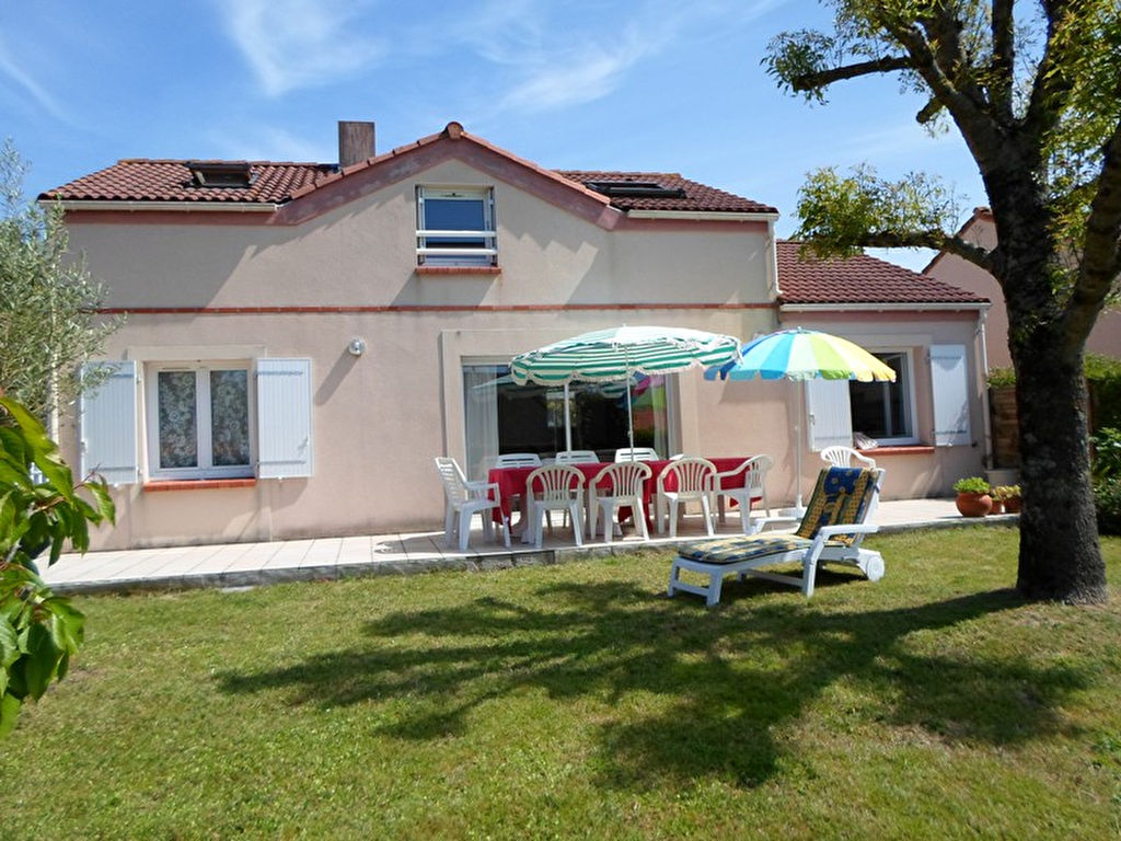 Agence immobilière de 
 Agence des Flots Pornic - Agence des Flots Pornic 
