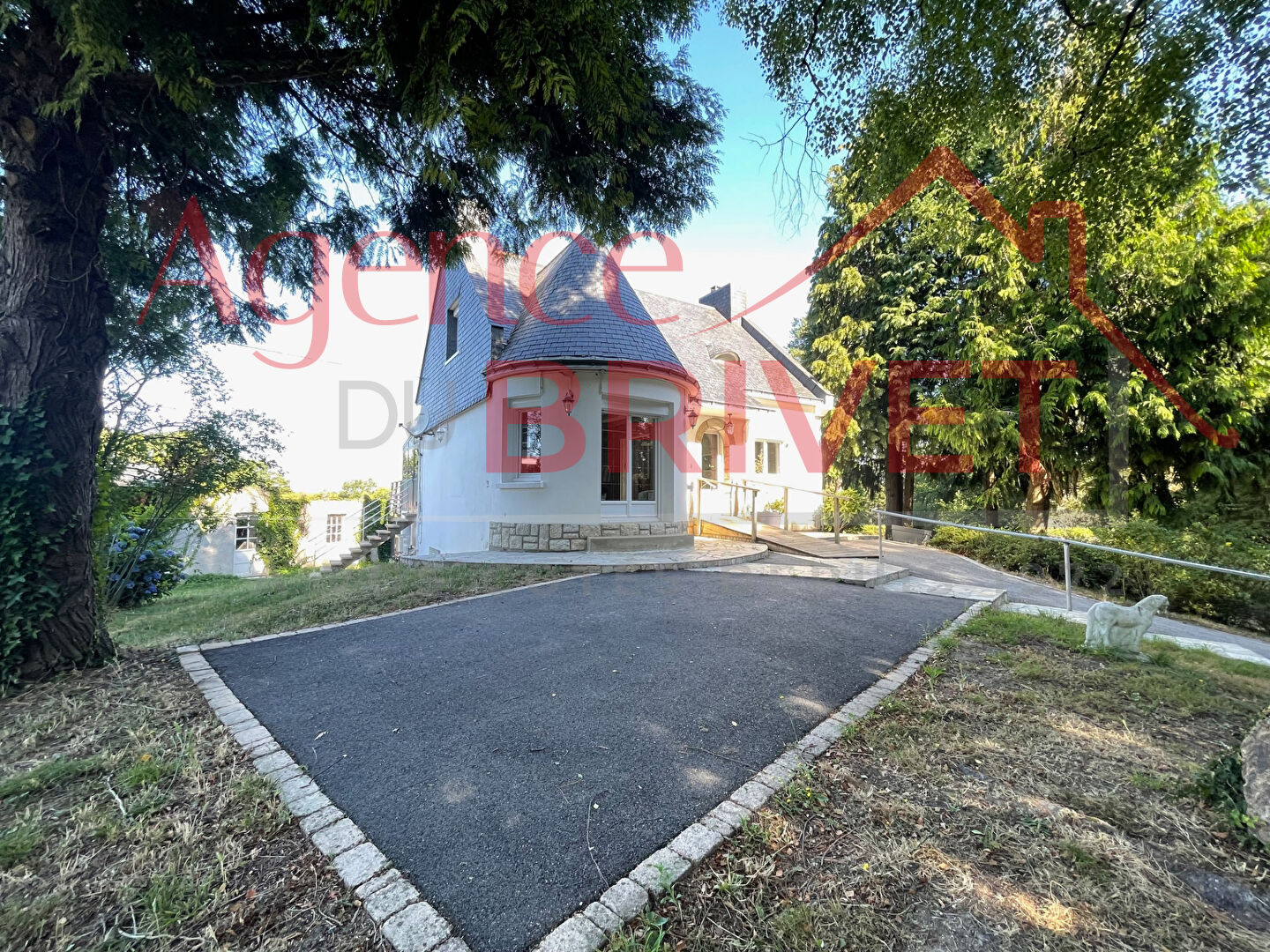 Agence immobilière de AGENCE DU BRIVET