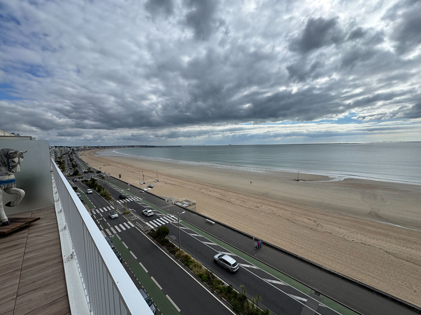 Photo Appartement , Dernier étage, La Baule les Pins FACE MER 3 pièce(s) 67,69 m2 image 4/6