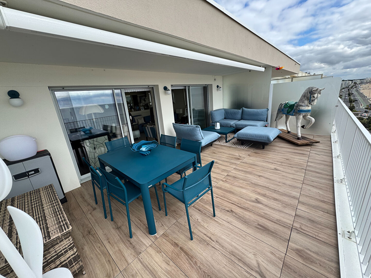 Photo Appartement , Dernier étage, La Baule les Pins FACE MER 3 pièce(s) 67,69 m2 image 5/6