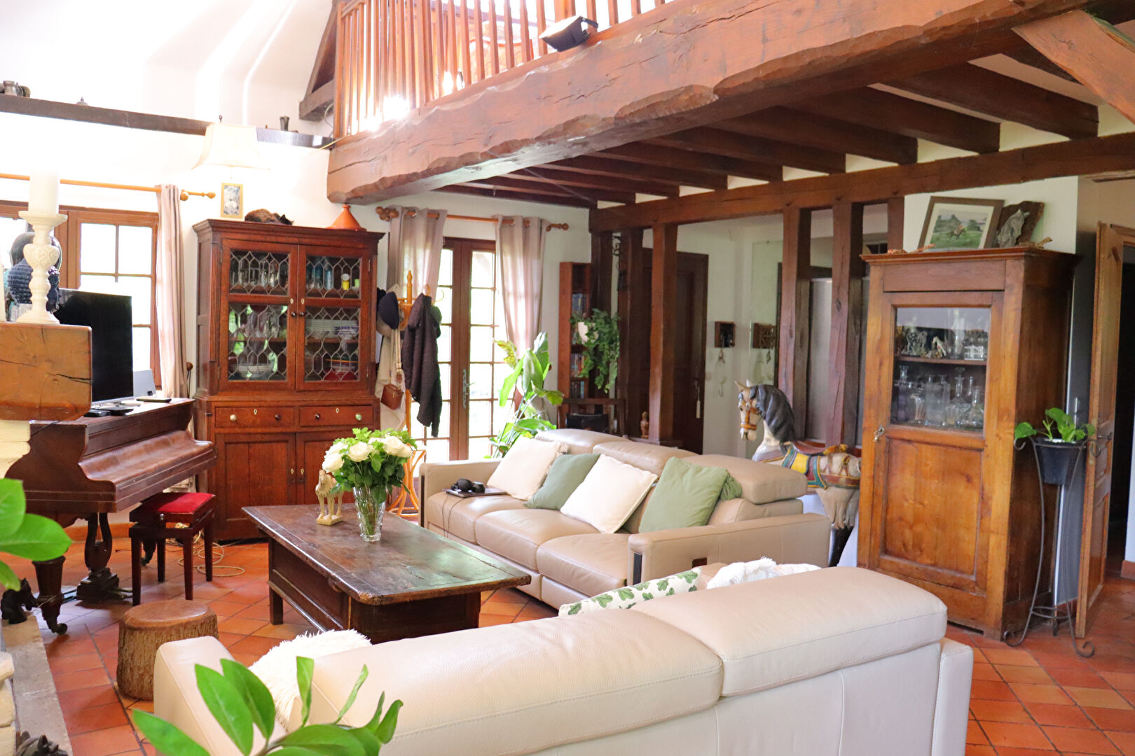 Photo Maison familiale dans un cadre verdoyant au calme image 3/6