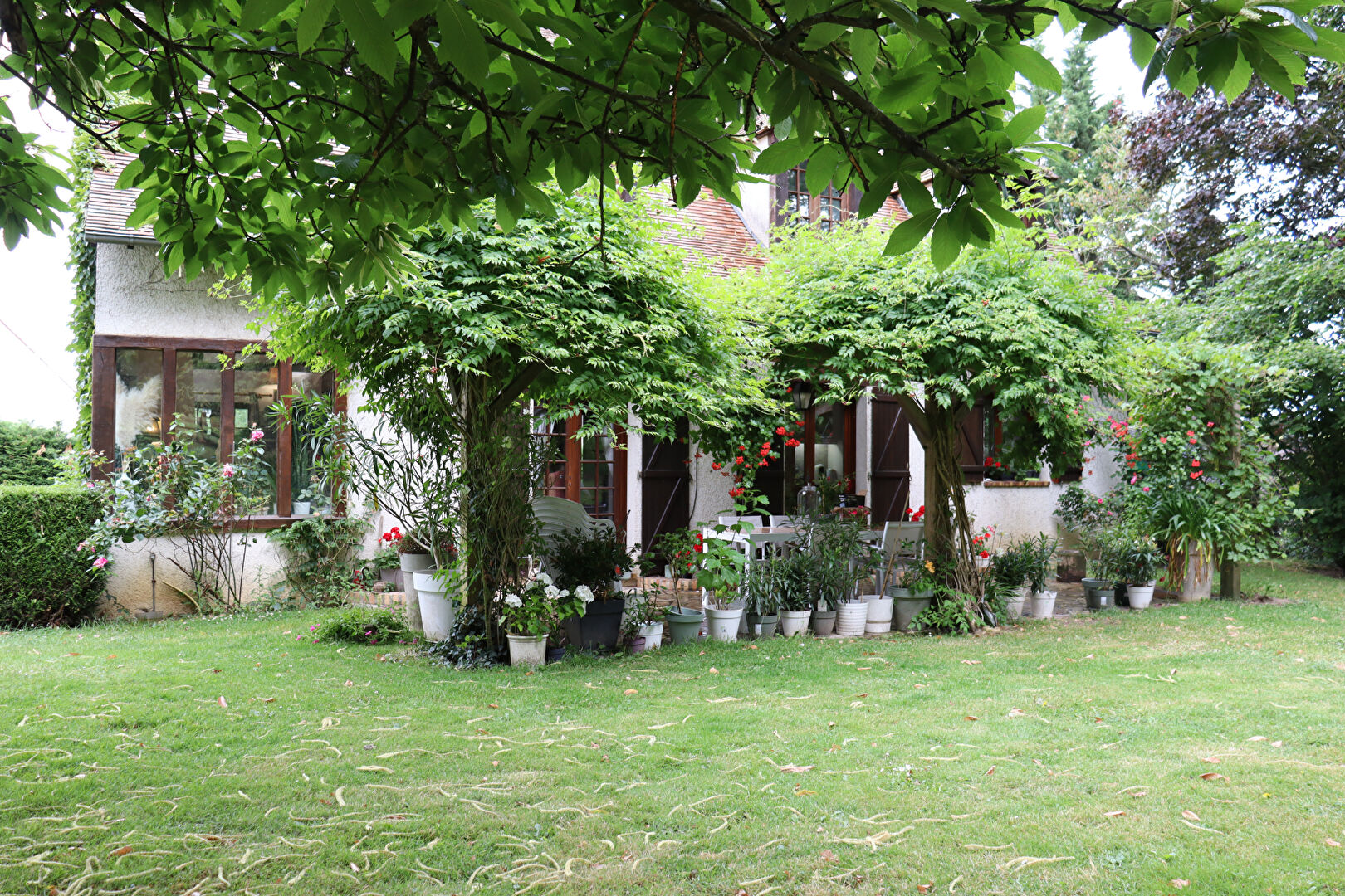 Photo Maison familiale dans un cadre verdoyant au calme image 5/6