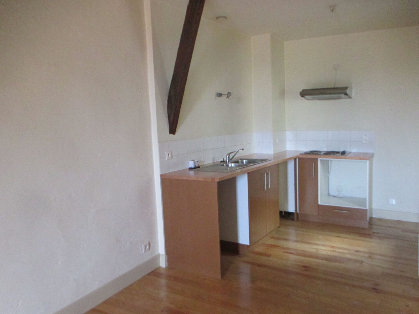 Photo Appartement T2 - Caussade centre image 2/4