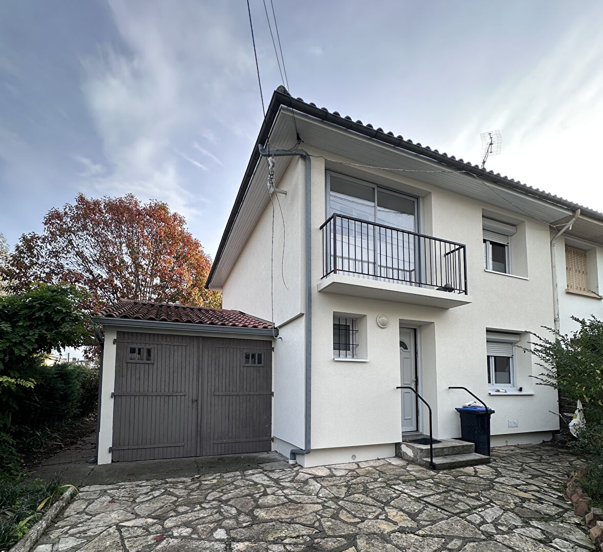 Agence immobilière de AGENCE IMMOBILIERE COMBARIEU - Combarieu Immobilier Caussade