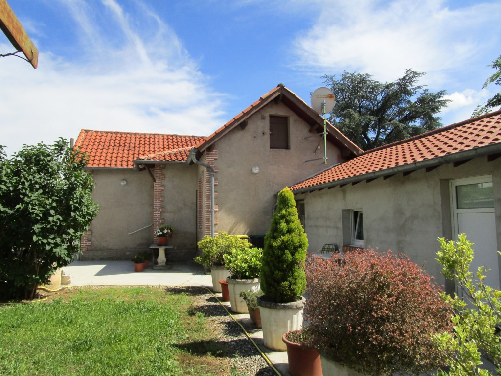 Agence immobilière de AGENCE IMMOBILIERE COMBARIEU - Combarieu Immobilier Caussade