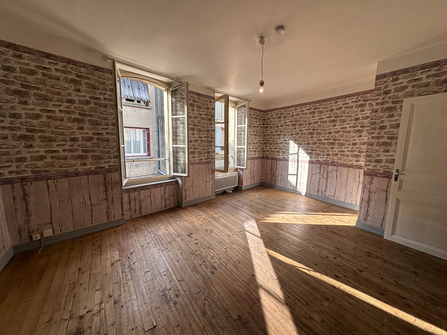 Agence immobilière de AGENCE IMMOBILIERE COMBARIEU - Combarieu Immobilier Caussade