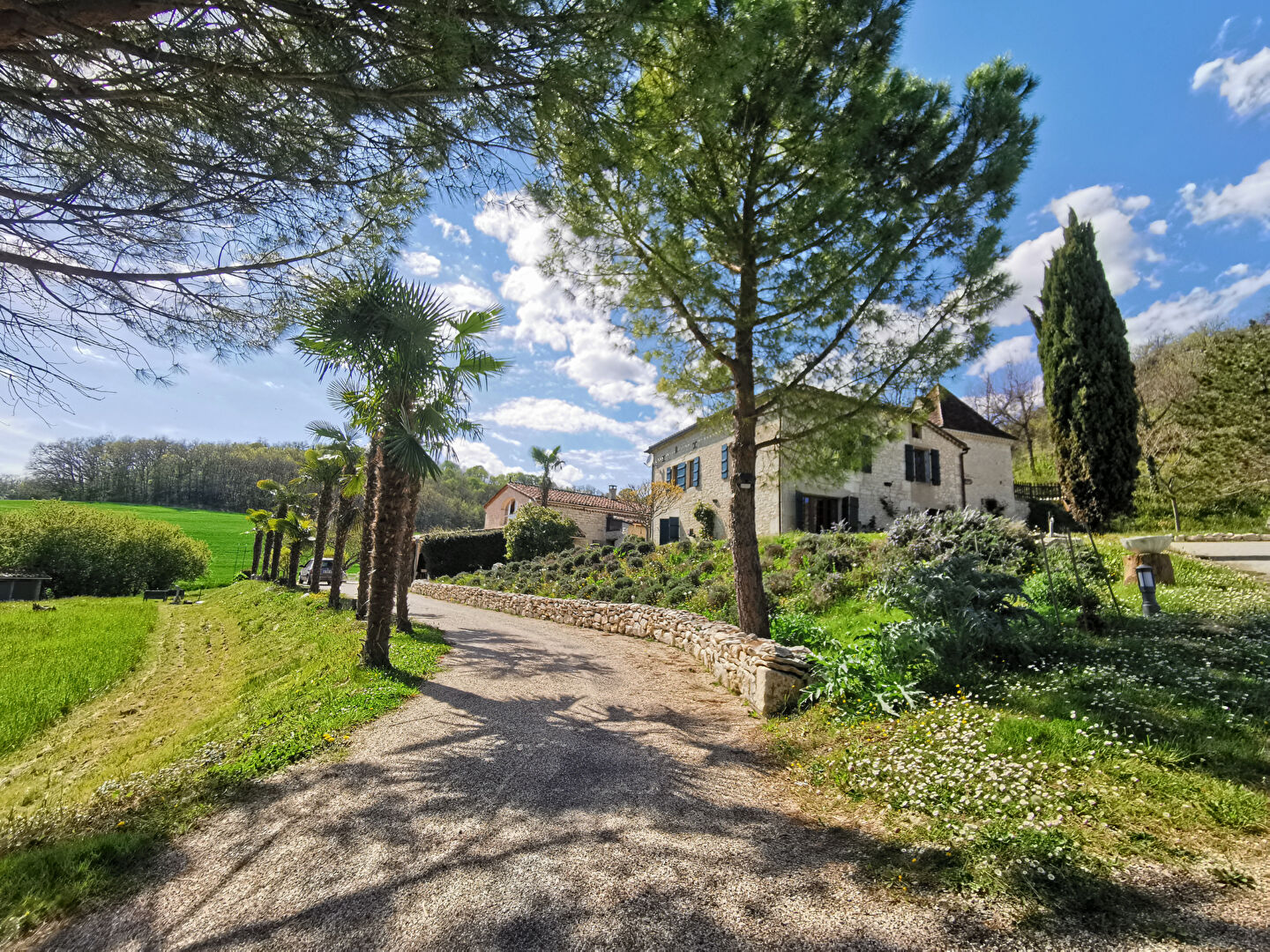 Agence immobilière de AGENCE IMMOBILIERE COMBARIEU - Combarieu Immobilier Caussade