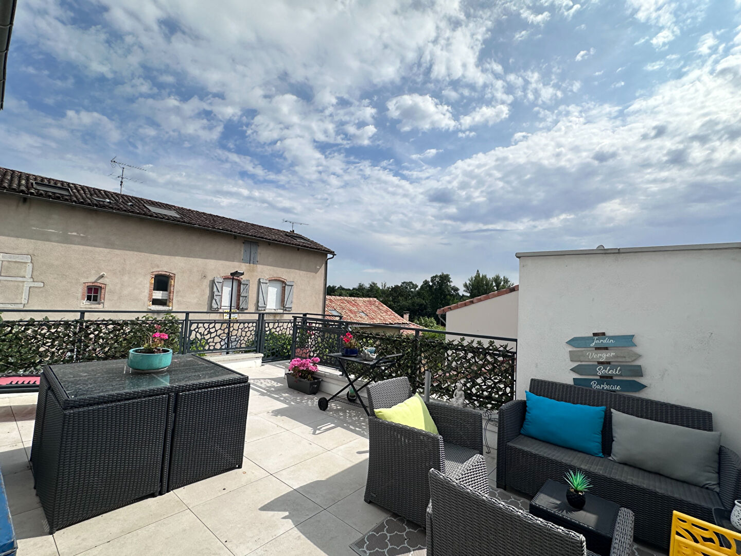 Agence immobilière de AGENCE IMMOBILIERE COMBARIEU - Combarieu Immobilier Caussade