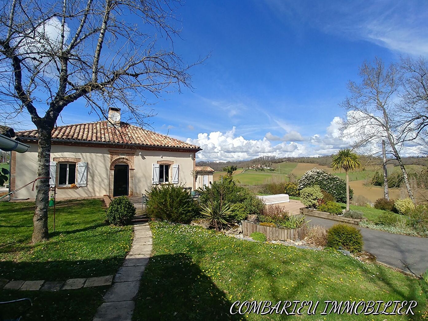 Agence immobilière de AGENCE IMMOBILIERE COMBARIEU - Combarieu Immobilier Caussade