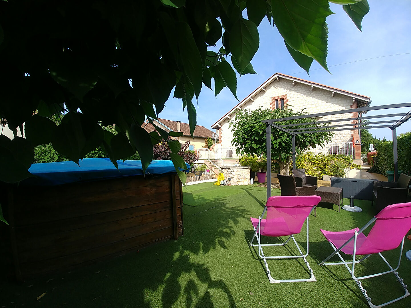 Photo Maison Caussade avec jardin - Centre Caussade image 1/6