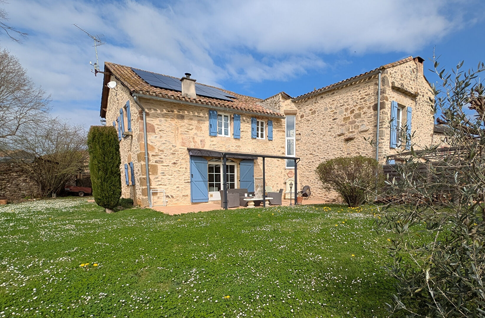 Photo Maison avec gîte à proximité de NAJAC image 1/6