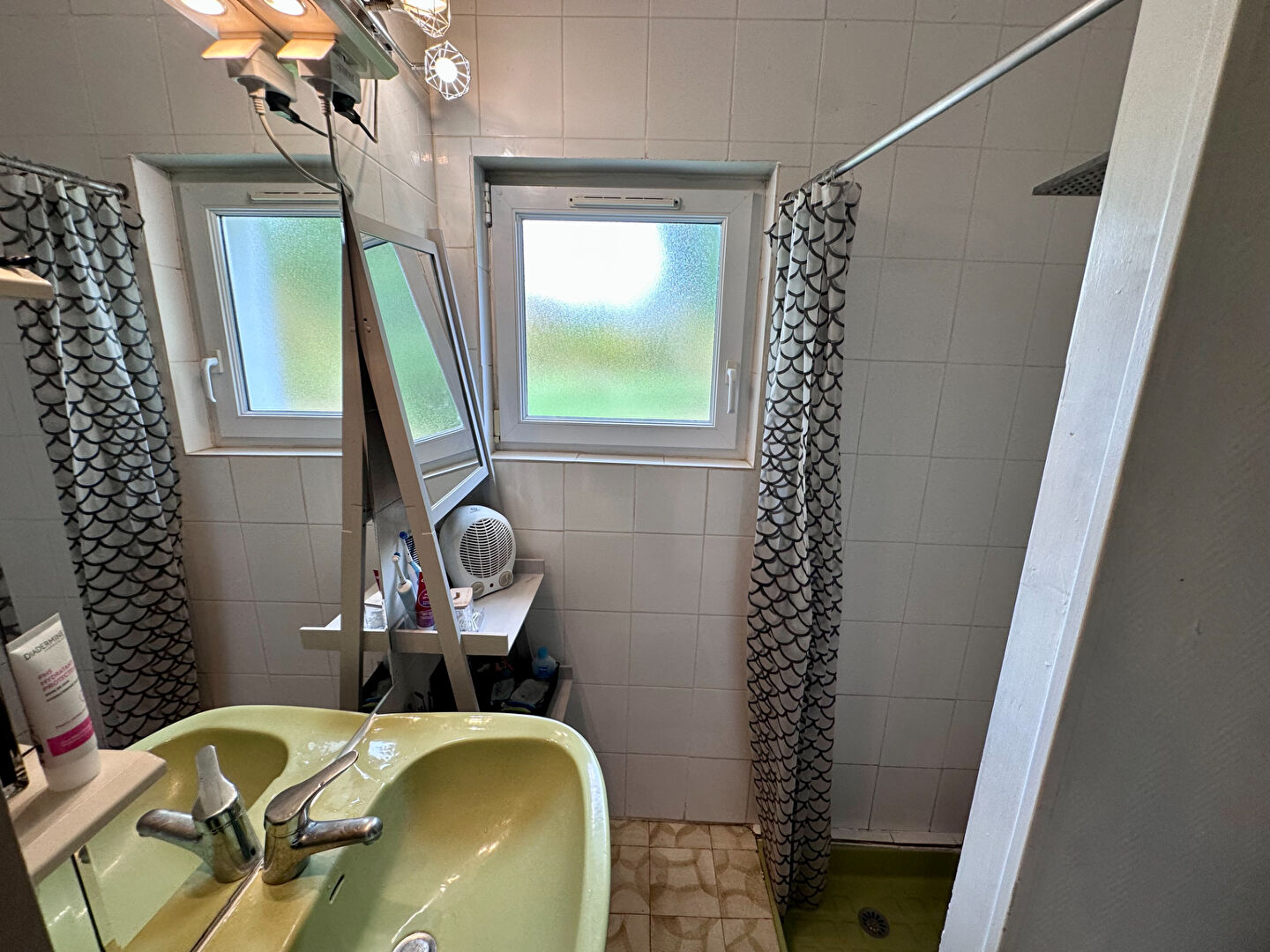 Photo Maison avec joli terrain image 6/6