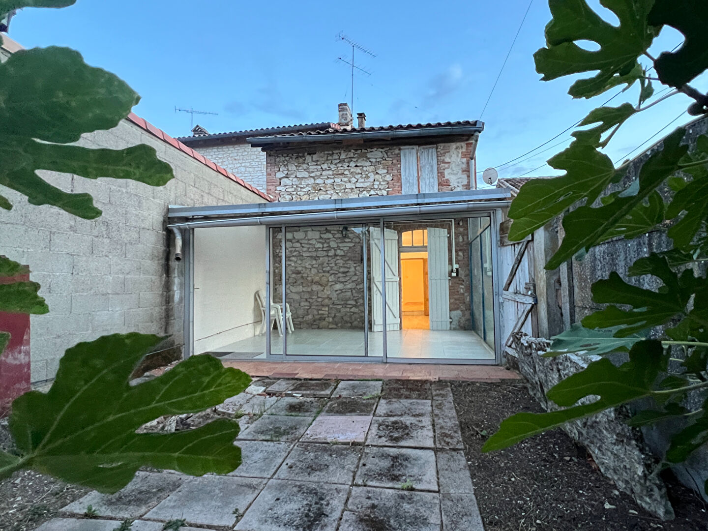 Agence immobilière de AGENCE IMMOBILIERE COMBARIEU - Combarieu Immobilier Caussade