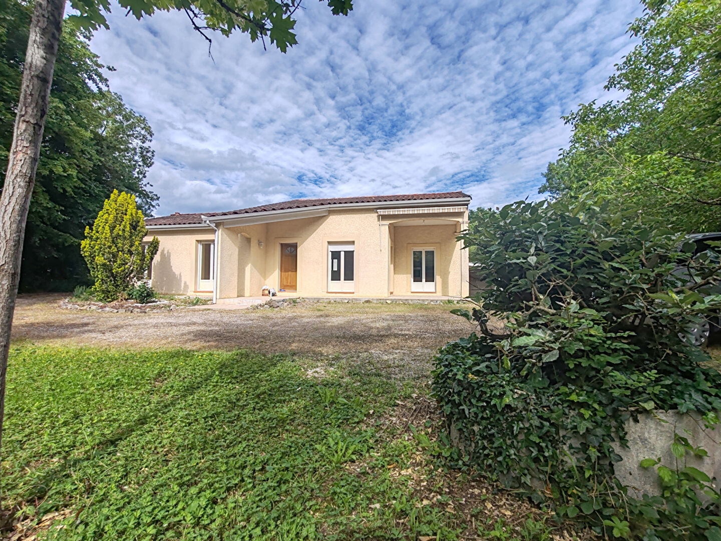 Agence immobilière de AGENCE IMMOBILIERE COMBARIEU - Combarieu Immobilier Caussade