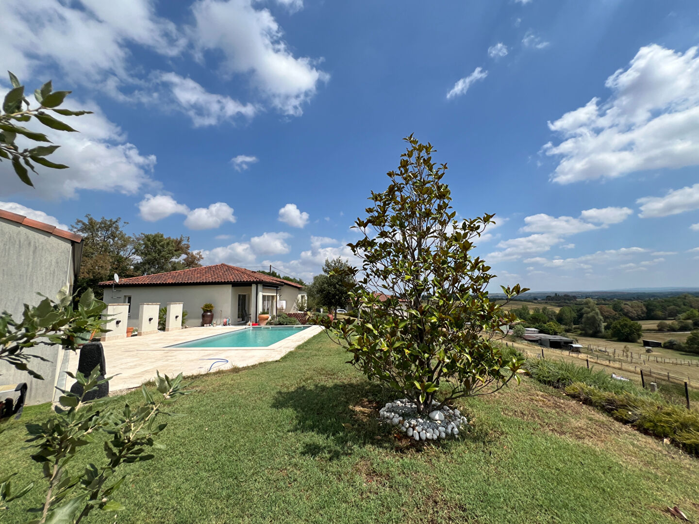 Agence immobilière de AGENCE IMMOBILIERE COMBARIEU - Combarieu Immobilier Caussade