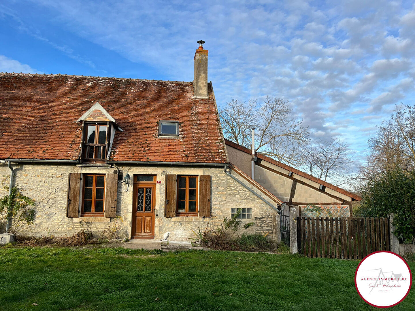 Maison 75 m² avec jardin et dépendances - BESSAIS LE FROMENTAL