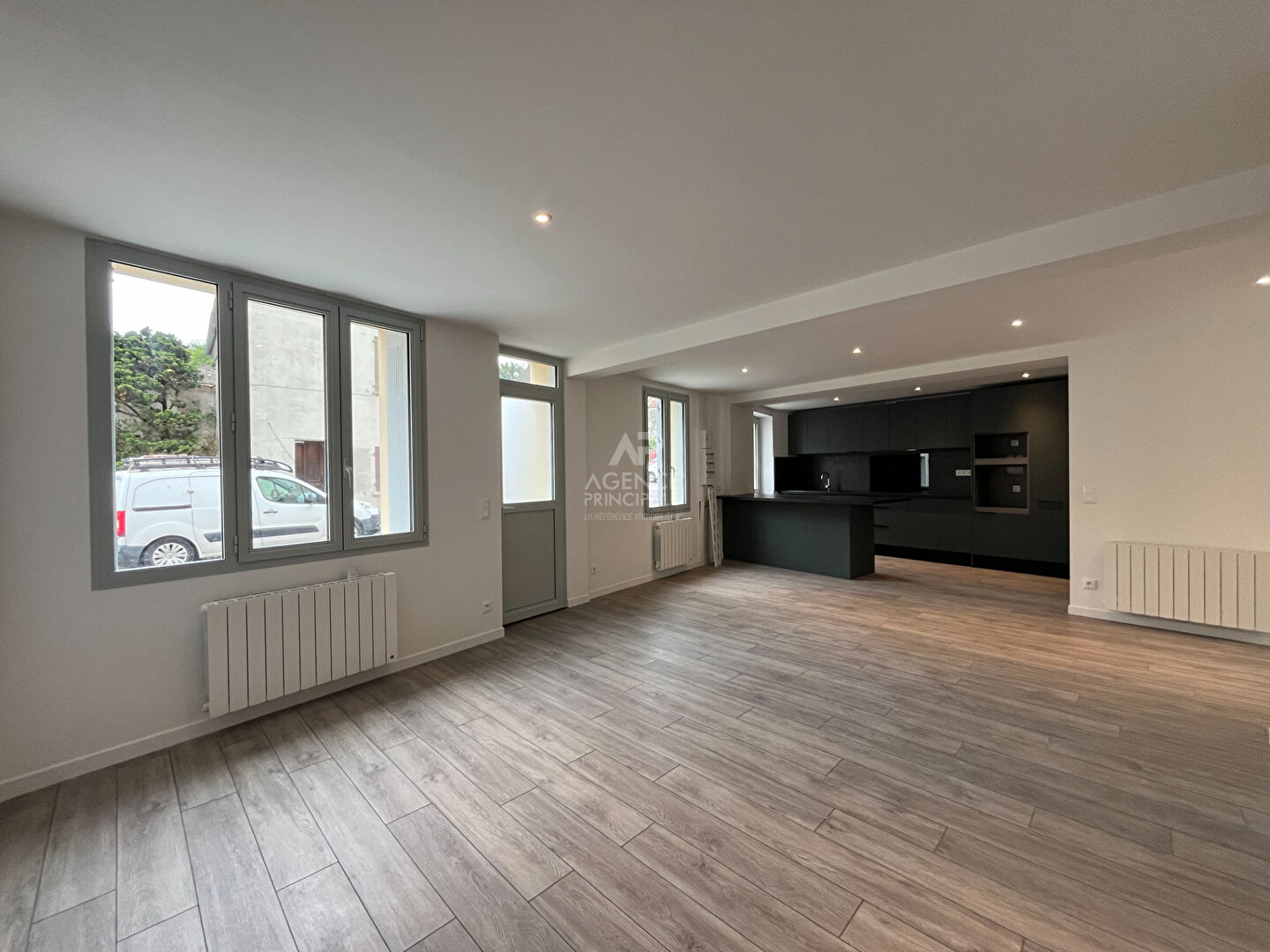 Photo Maison Courdimanche 6 pièce(s) 160 m2 image 2/6