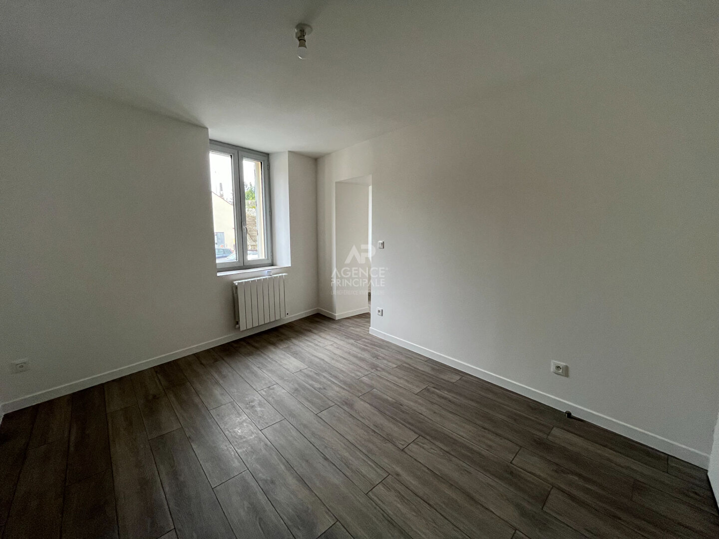 Photo Maison Courdimanche 6 pièce(s) 160 m2 image 4/6