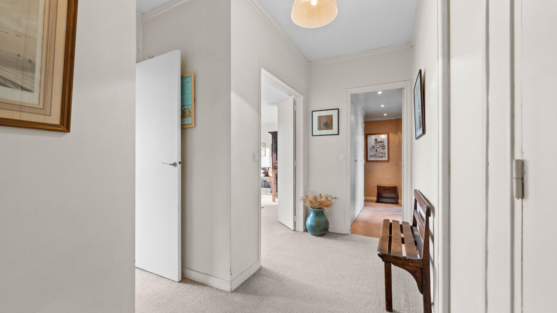 Photo Appartement Marnes La Coquette 5 pièces 94 m2 image 6/6