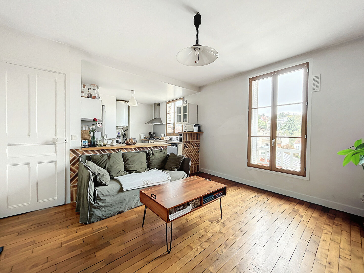 Photo Appartement 2 pièces - 44m² - Centre Ville - A vendre image 2/6