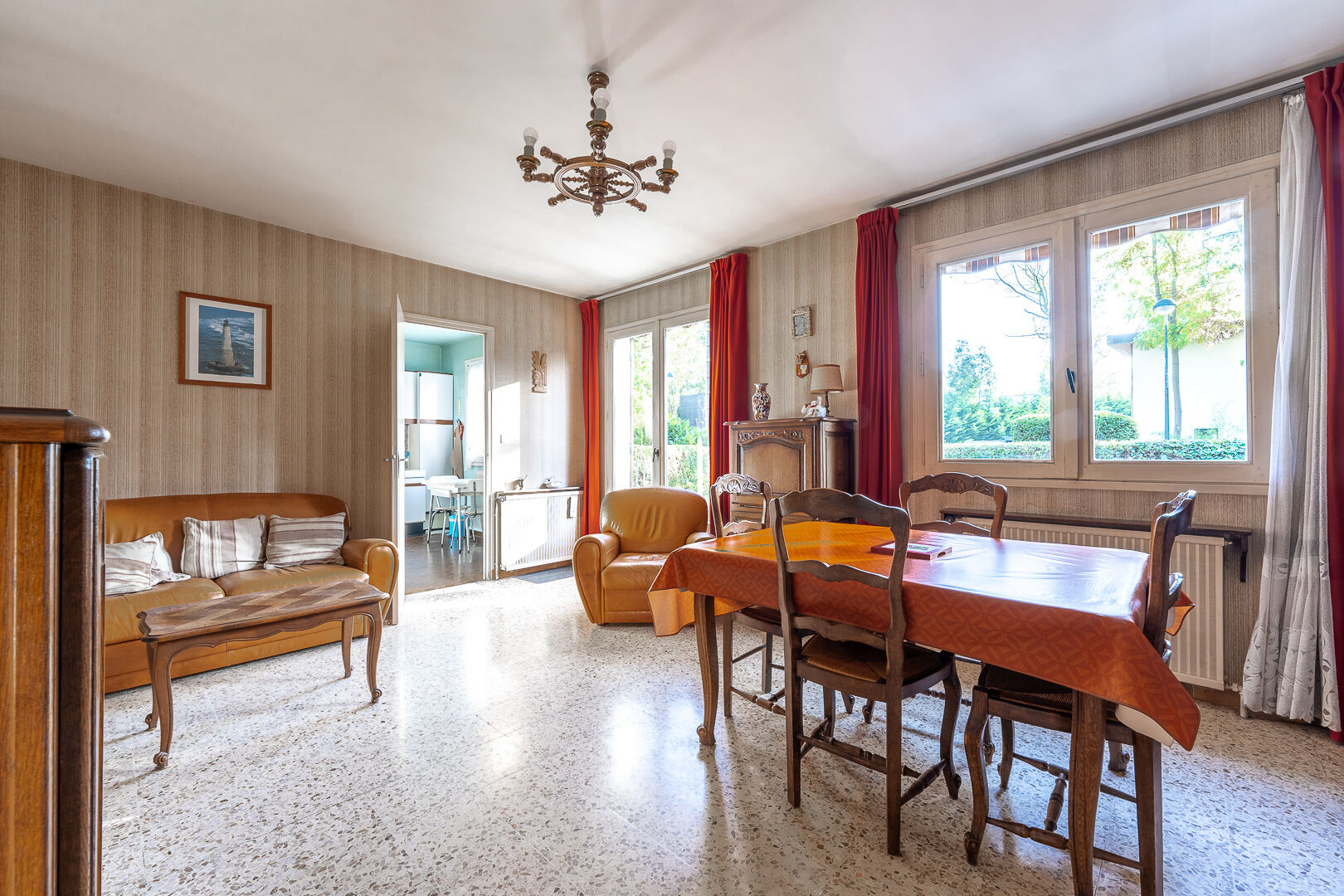 Photo Maison lumineuse à la lisière de la division Théry image 4/6