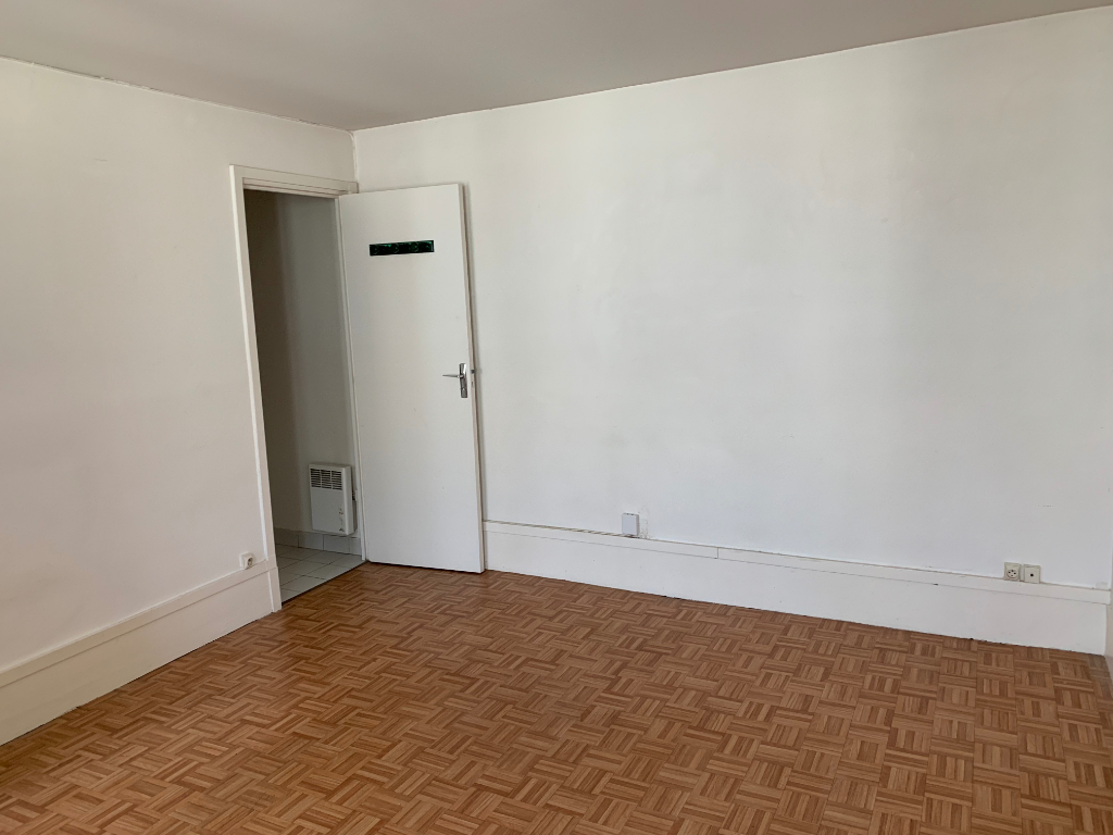 Photo À louer : Appartement 2 pièces à Versailles, secteur Saint-Louis image 5/6