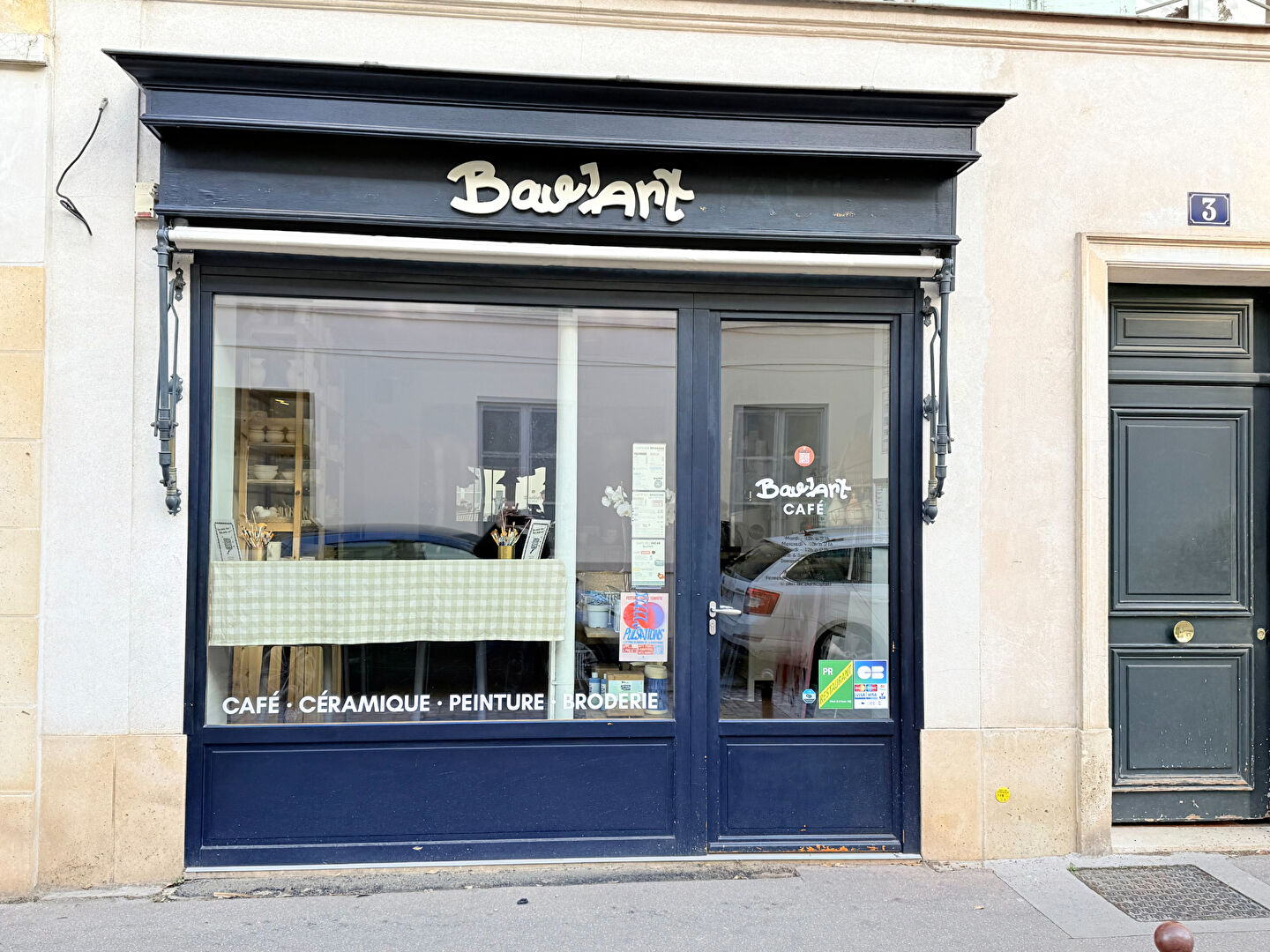 Vente Mur Local commercial Loué de 59m2 à Versailles