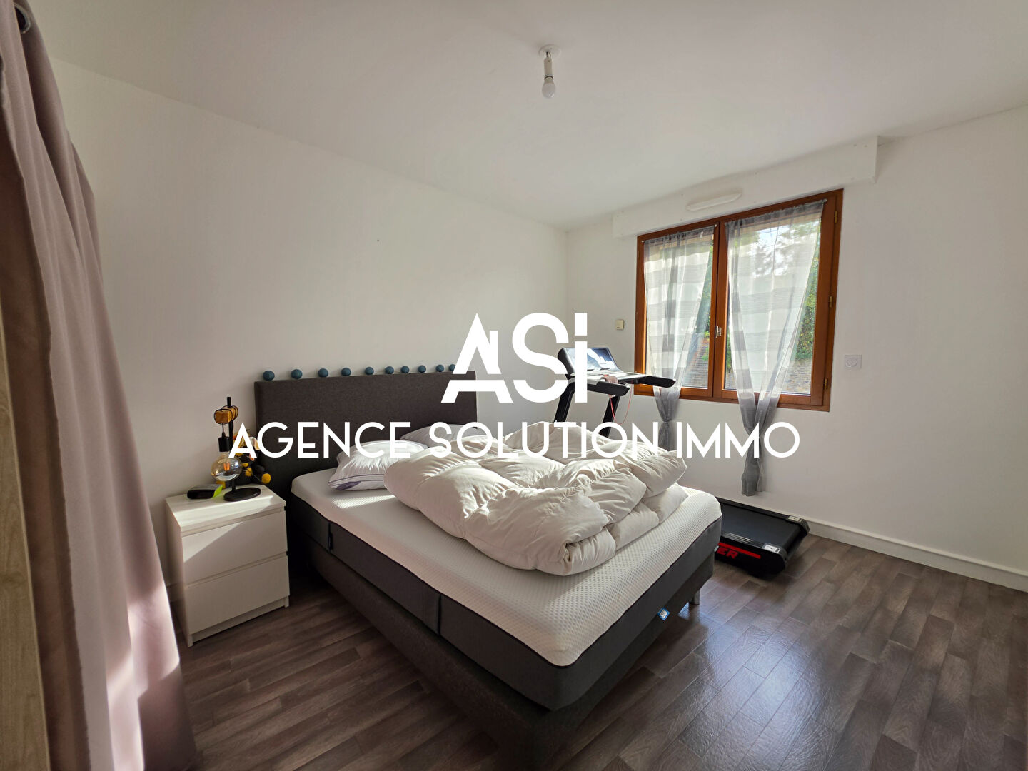 Appartement Laval  4 pièce(s) 121 m2 - 3 chambres - Terrasse - Garage fermé