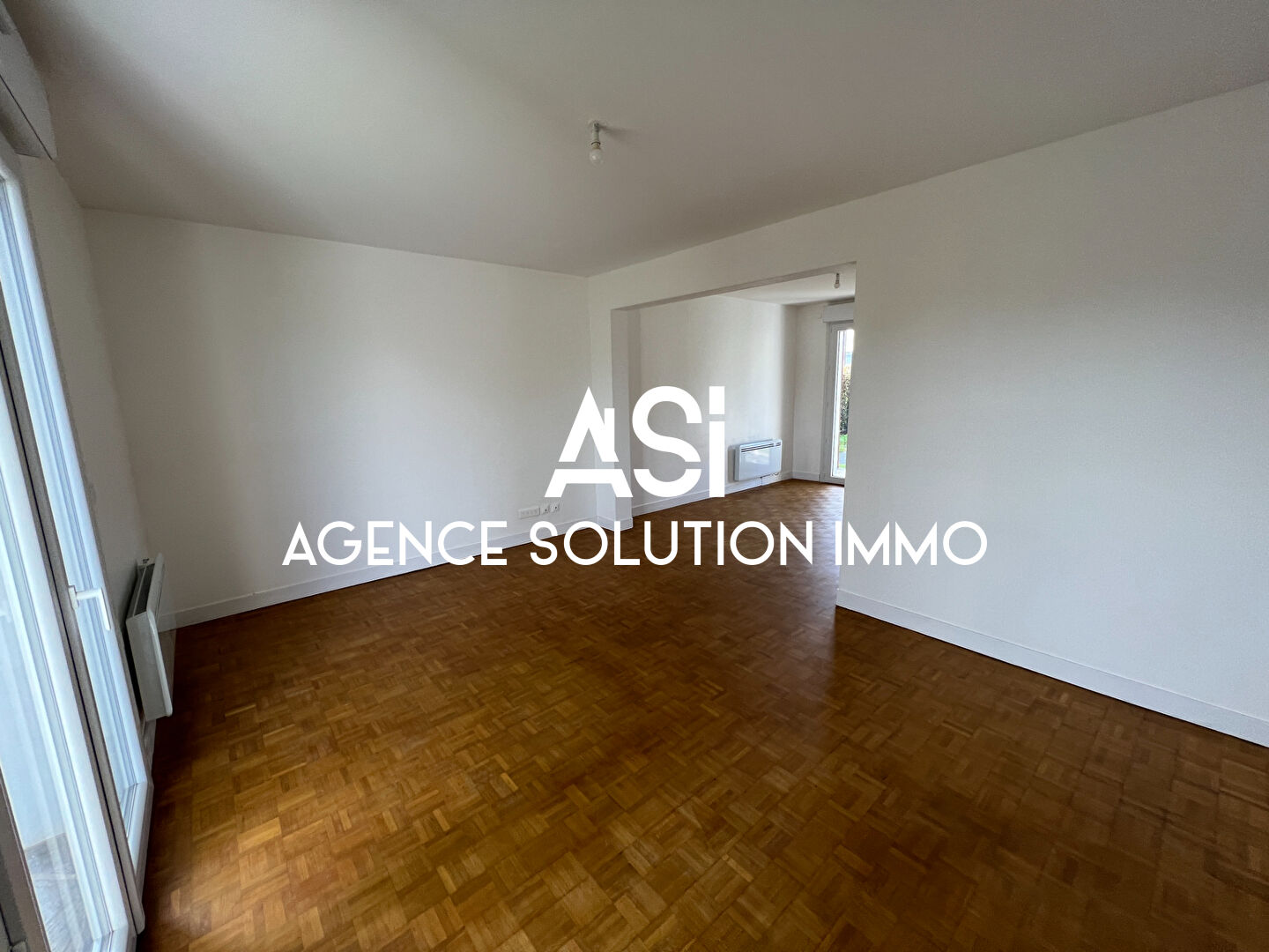 Maison  Javron-les-Chapelles 4 p 92 m2 - hangar - terrain 2000 m2