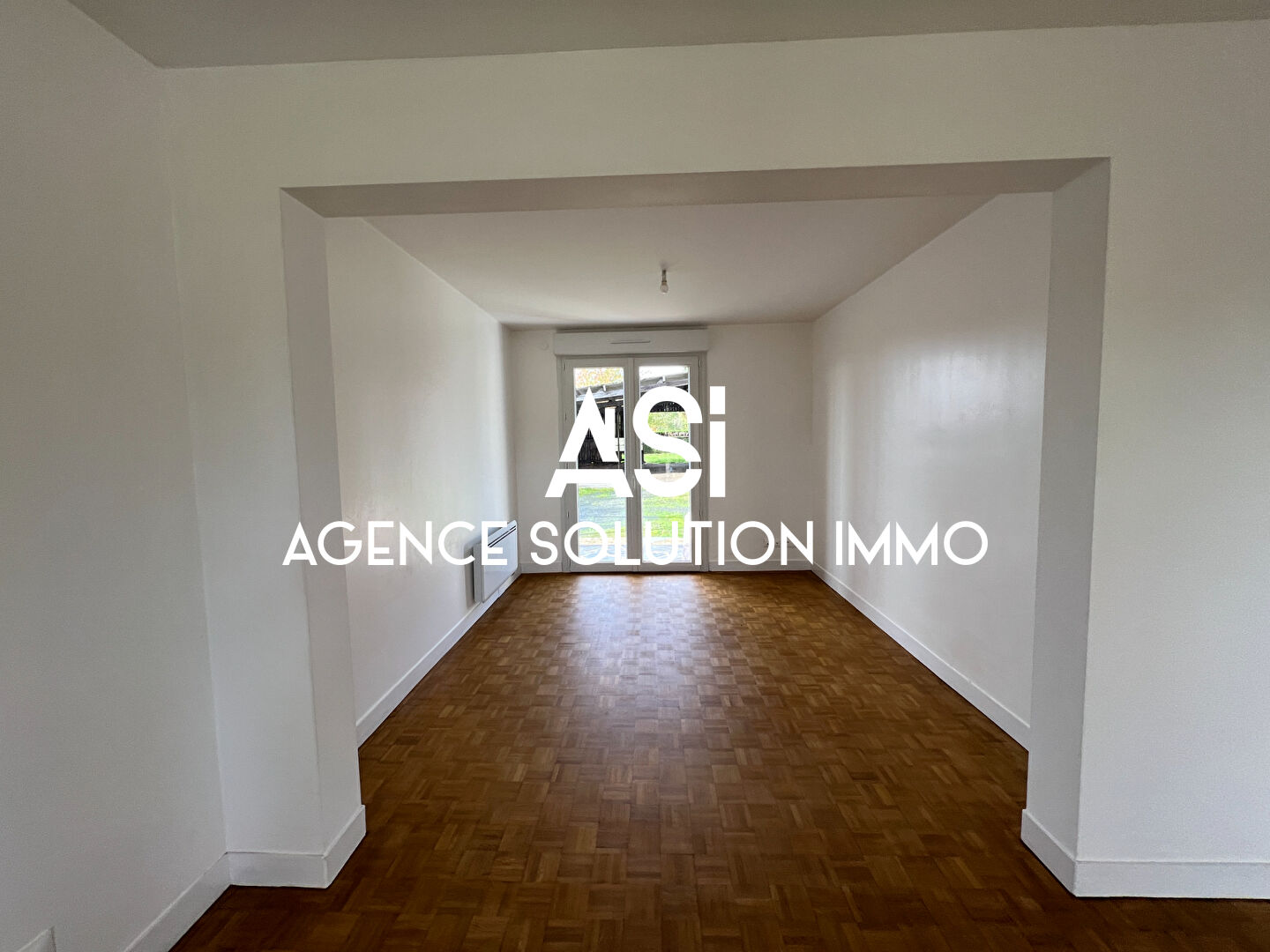 Maison  Javron-les-Chapelles 4 p 92 m2 - hangar - terrain 2000 m2