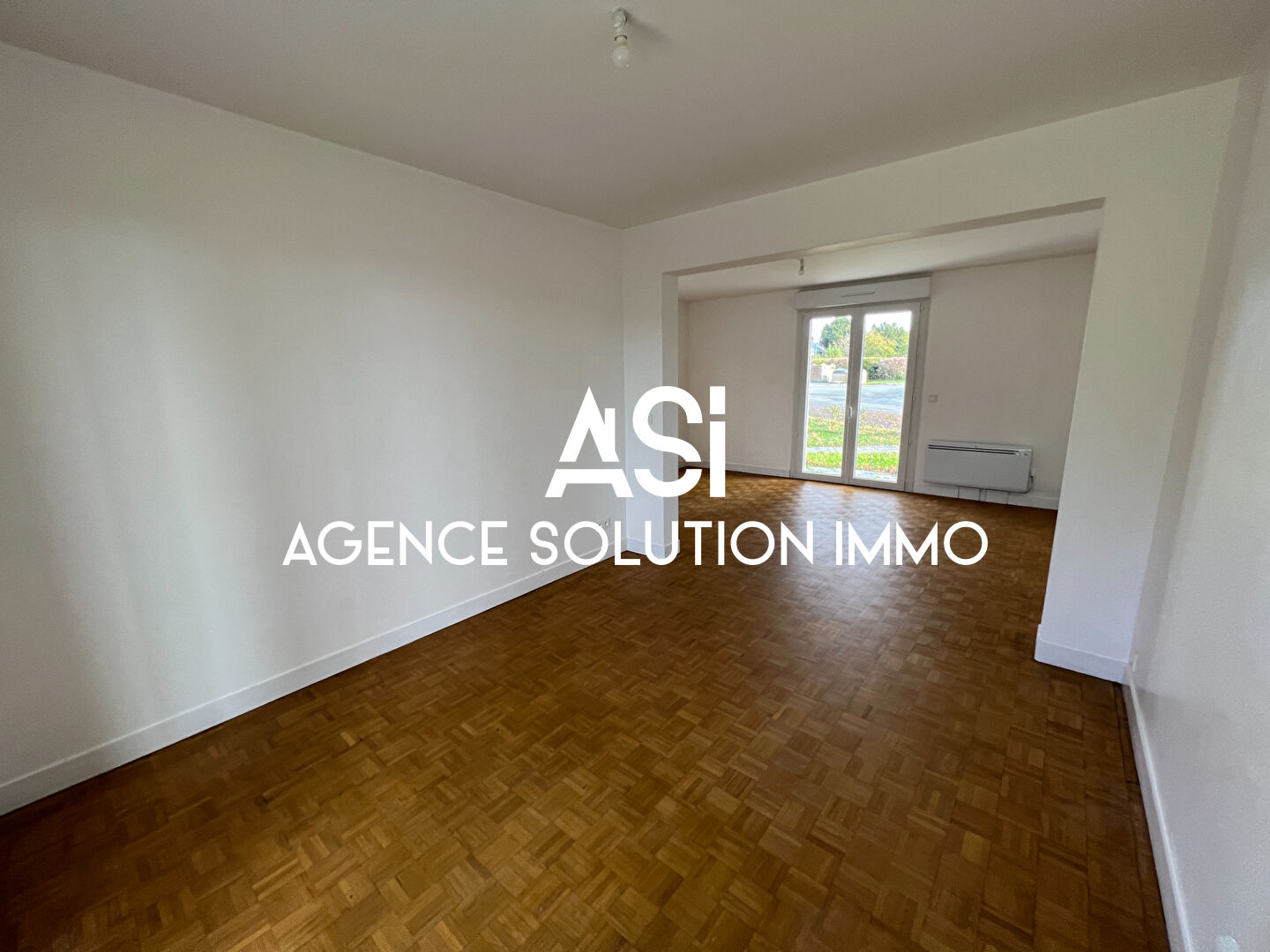 Maison  Javron-les-Chapelles 4 p 92 m2 - hangar - terrain 2000 m2