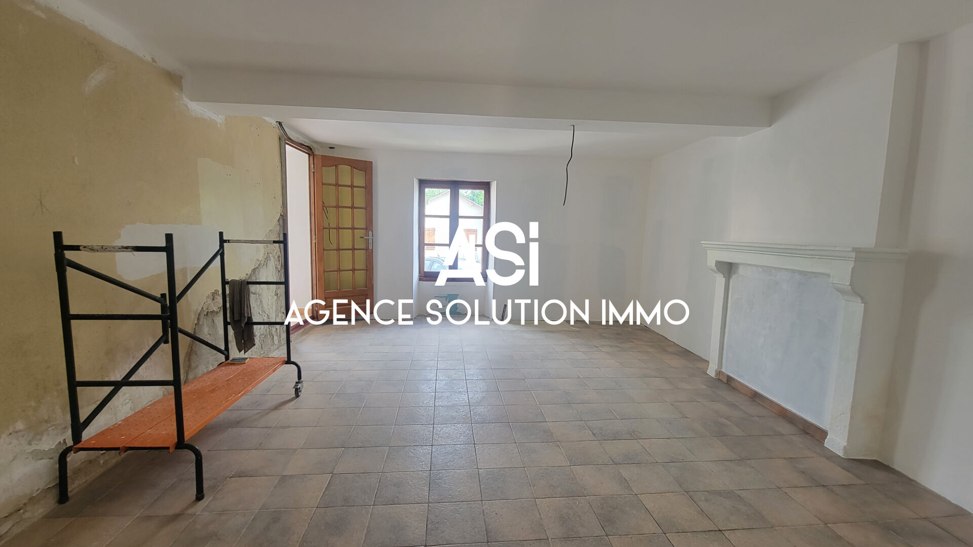 Maison Joue En Charnie