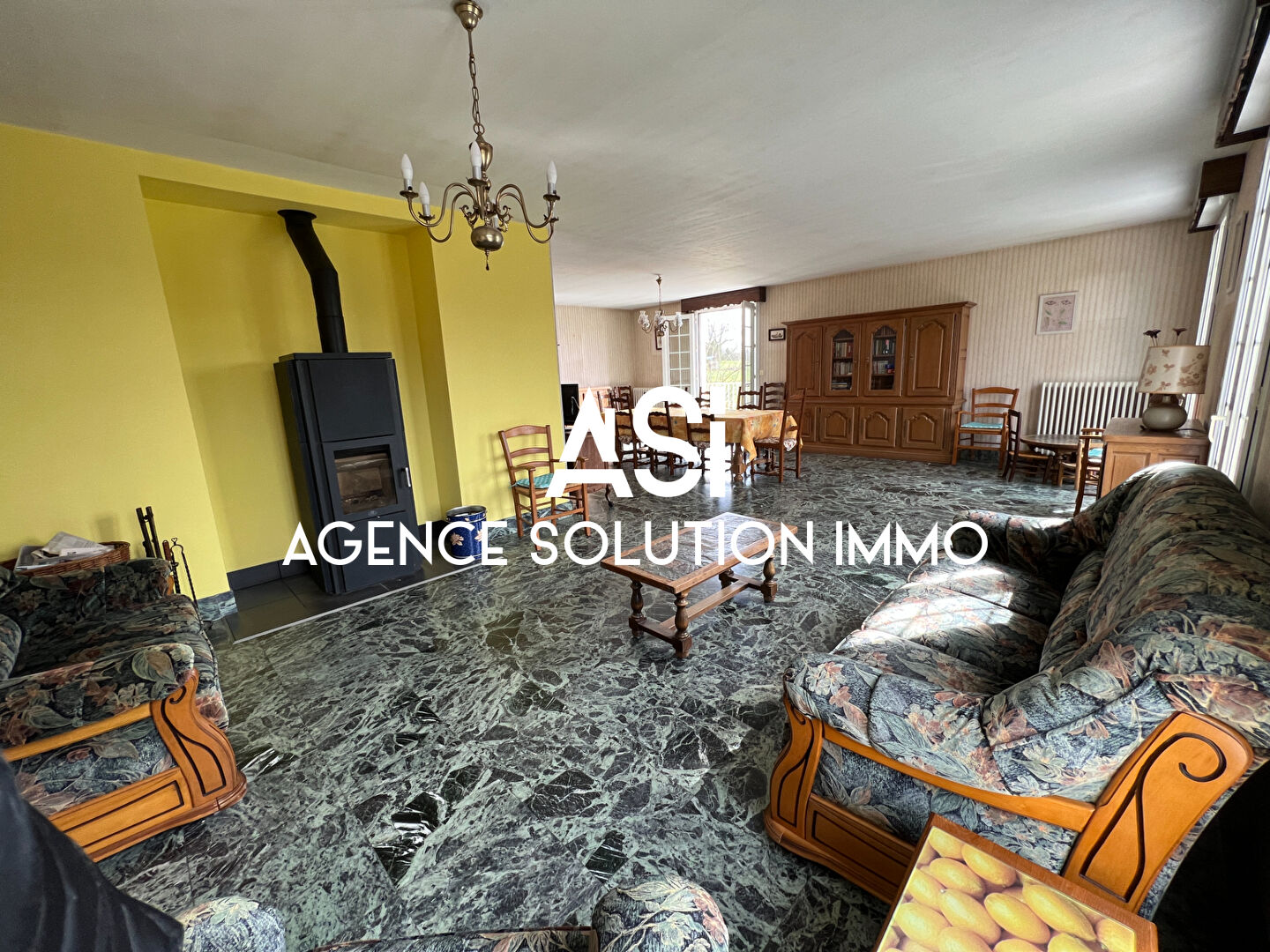 Maison 6 p 4 ch - 170 m2 - Villaines-La-Juhel - sous-sol-total et jardin - potentiel important