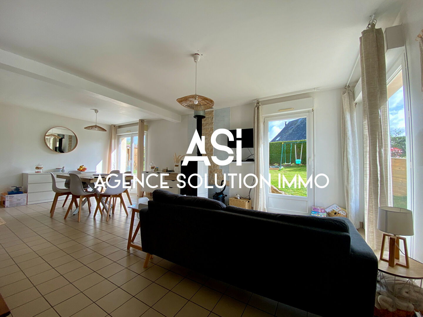 Maison 108 m² 6 pièce(s) avec terrain clos de 467m² environs LASSAY LES CHATEAUX