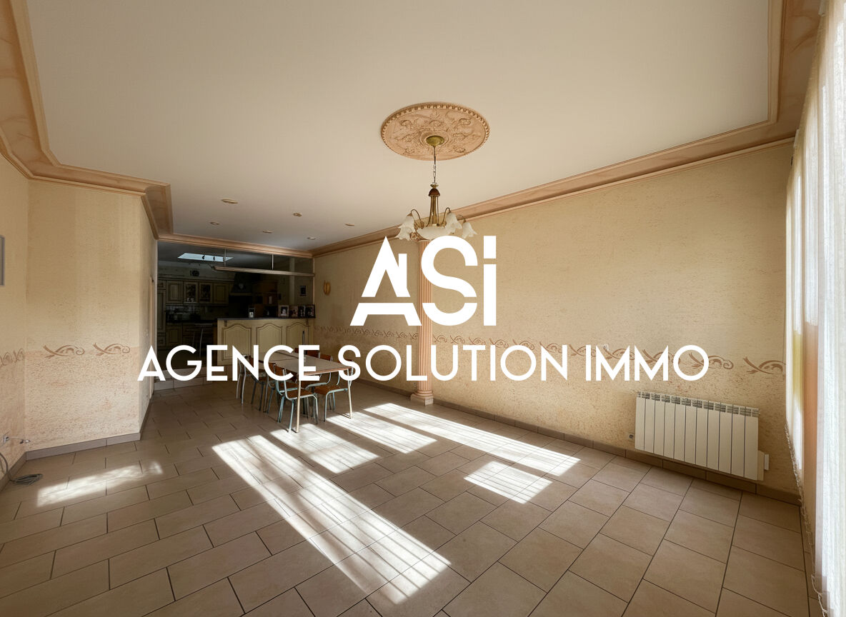 Maison de ville 6p 4ch  128 m2 -  Garage 26 m2 et jardin  90m2 -